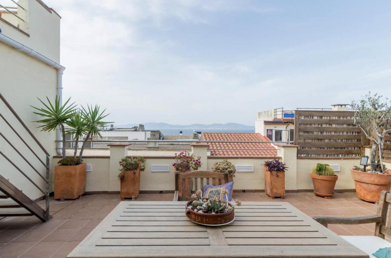 Apartamento Vive Tu Vida Sonada Delante Del Mar L' Escala Exterior foto